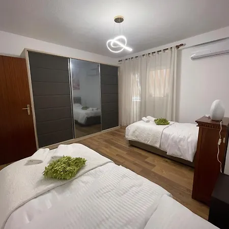 Apartment Juri'S Apartment Tirana Tirana